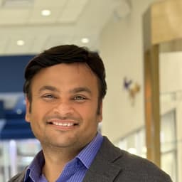 Deepak Middha, Chartered Accountant